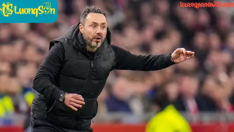 HLV của Brighton hiện tại là Roberto de Zerbi